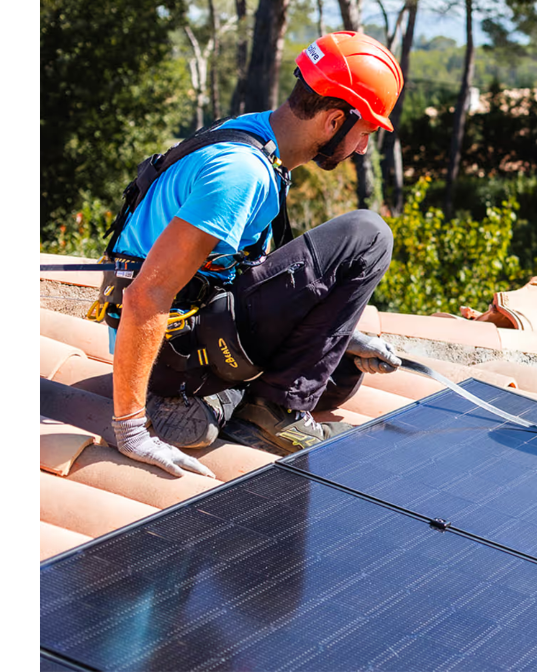 Deviens installateur·rice de panneaux photovoltaïques
